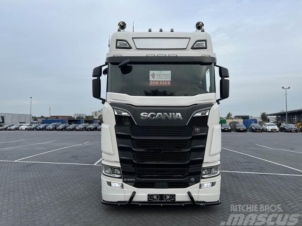 Scania 580S V8 NGS full air retarder, night airco Sadulveokid