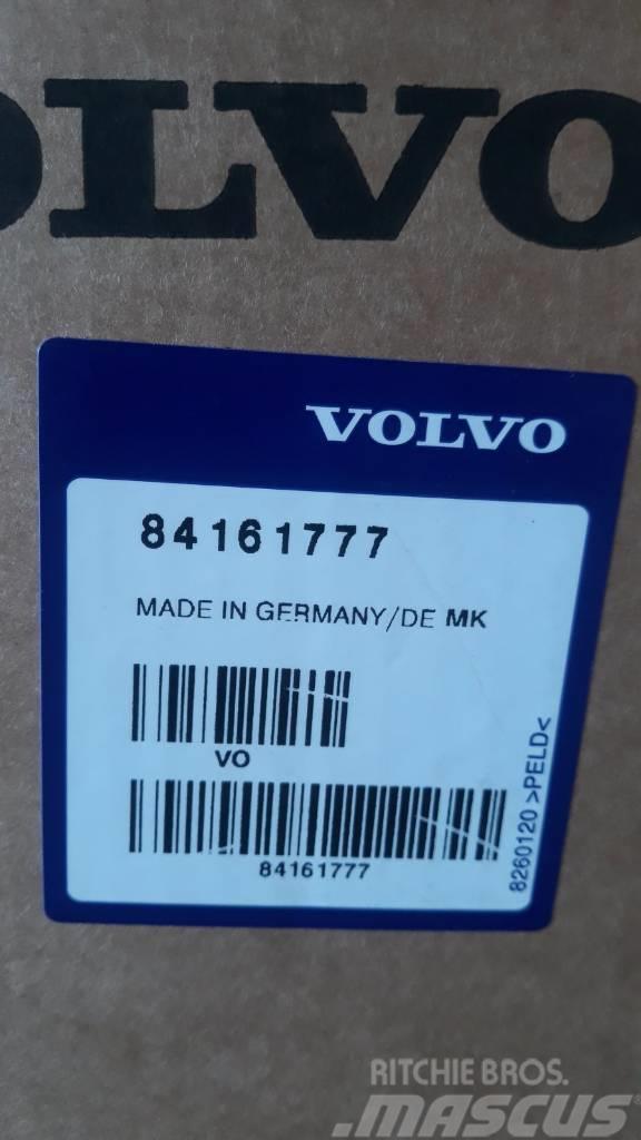Volvo SEAT BELT KIT 84161777 Kabiinid