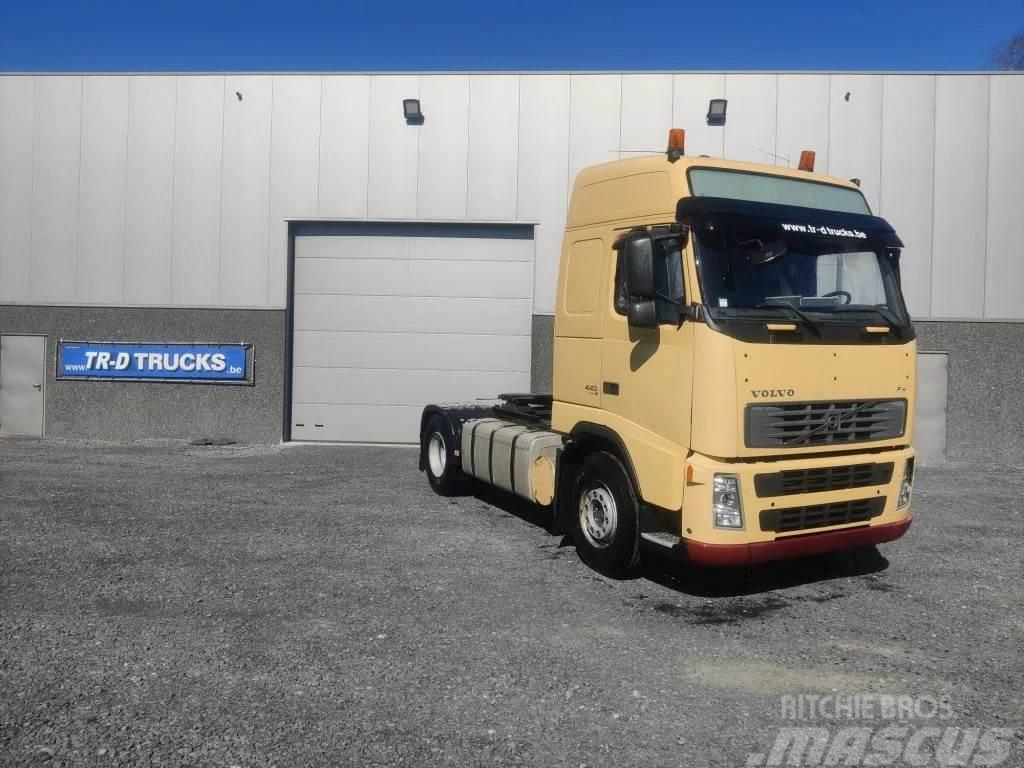 Volvo FH 440 WITH TIPPING HYDRAULICS Sadulveokid