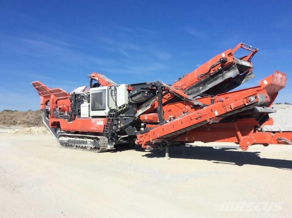Sandvik QI 440 Iseliikuvad purustid