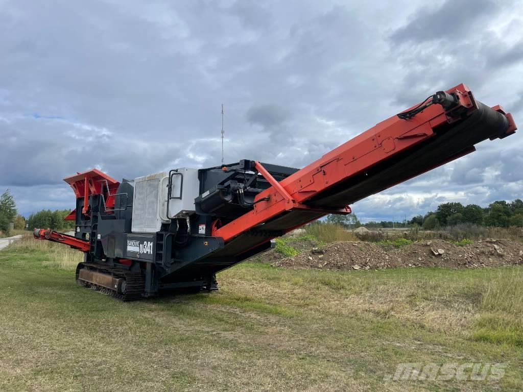 Sandvik QJ 341 Iseliikuvad purustid