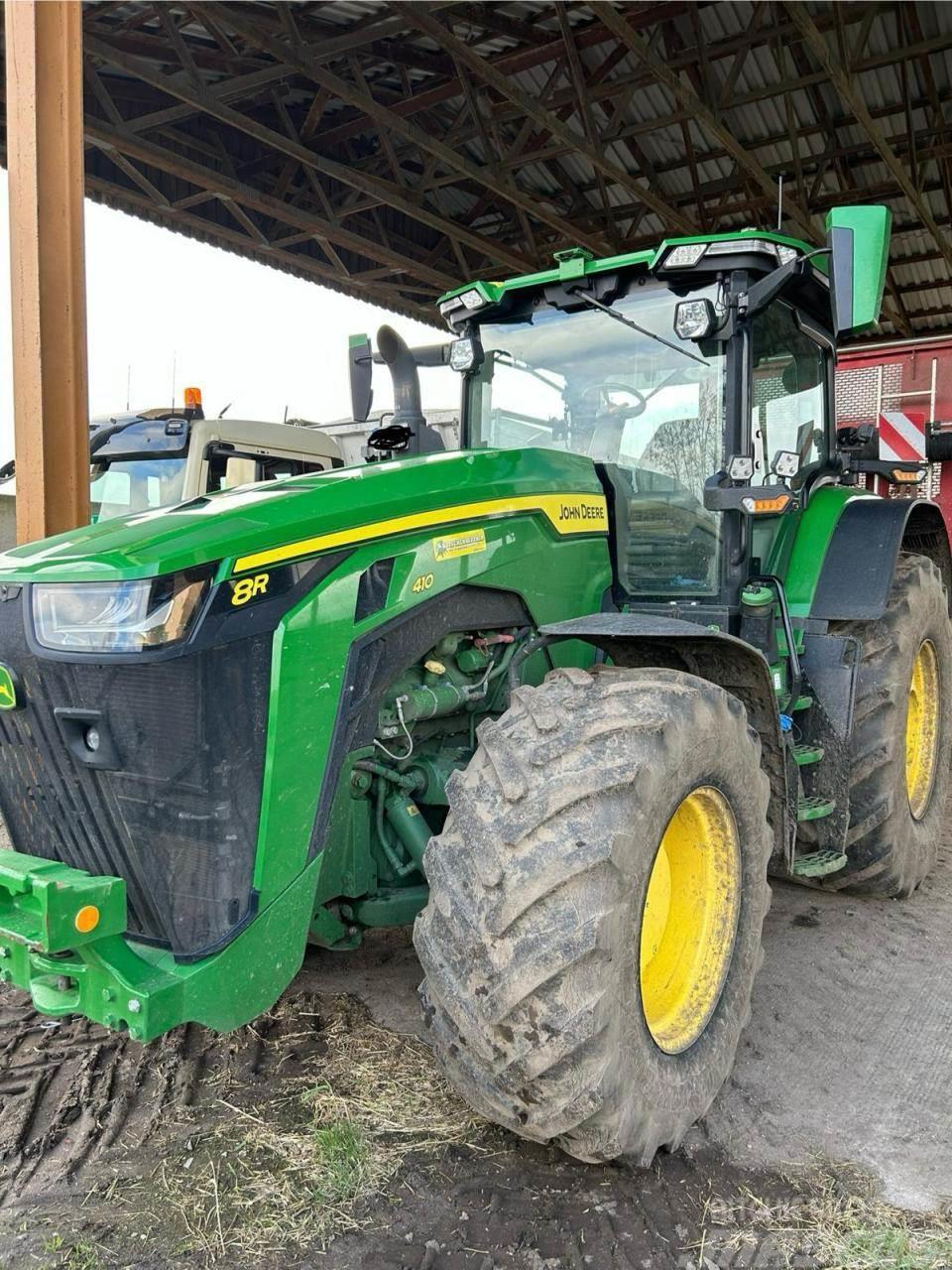 John Deere 8R410 e23 Traktorid