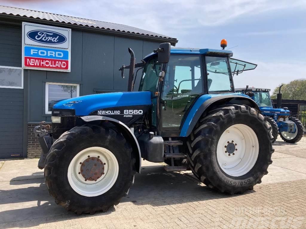 New Holland 8560 8560 RC Traktorid