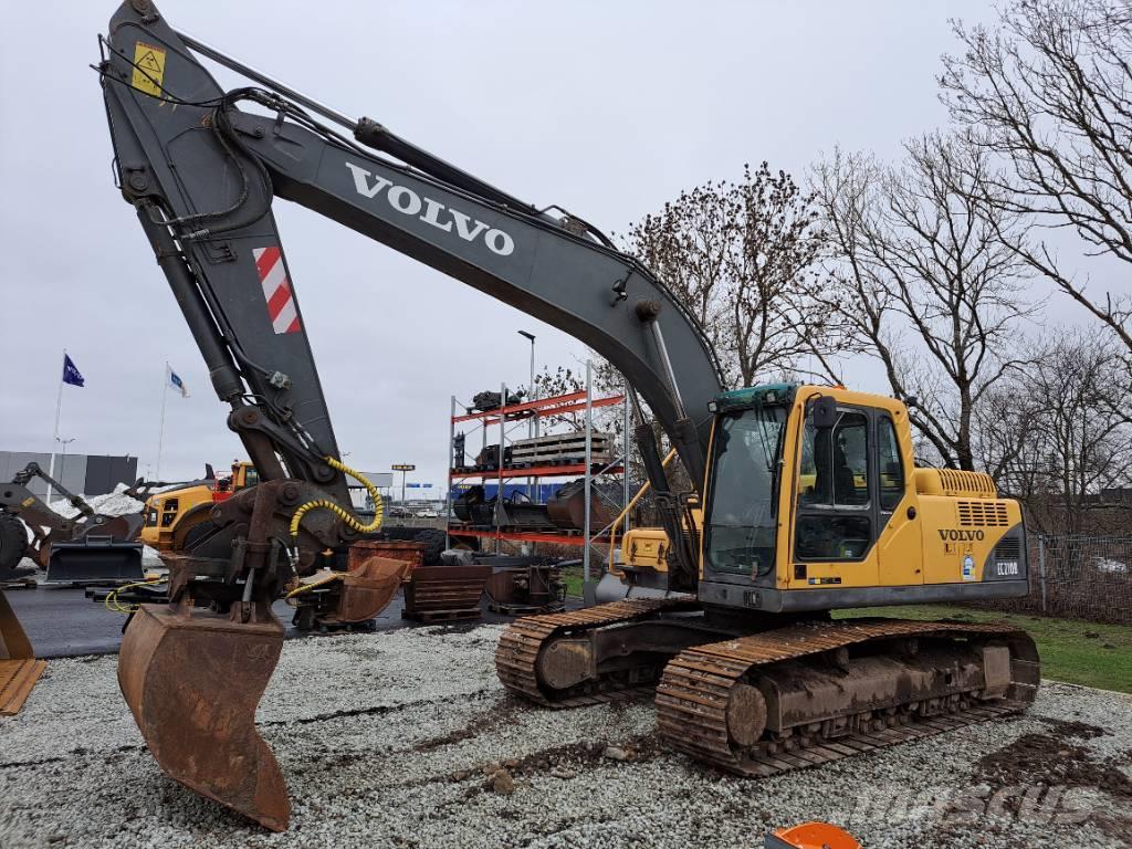 Volvo EC 210 B LC Roomikekskavaatorid