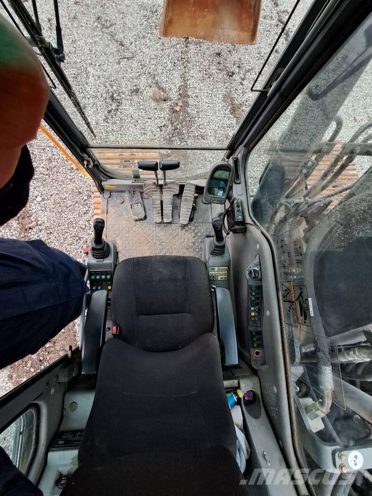 Volvo EC 210 B LC Roomikekskavaatorid