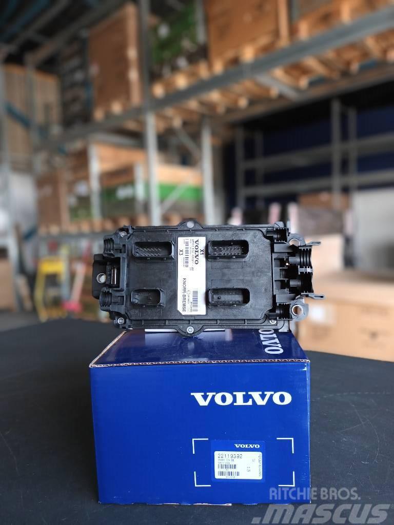 Volvo CONTROL UNIT 22119392 Elektroonikaseadmed