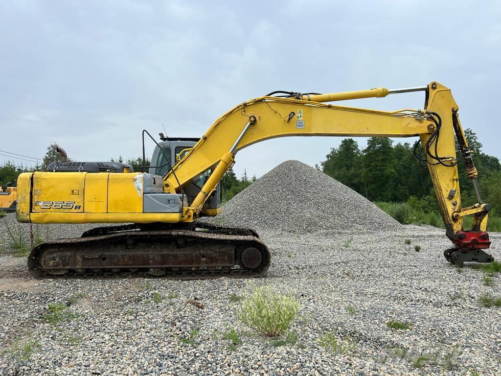 New Holland Kobelco E 265B Roomikekskavaatorid