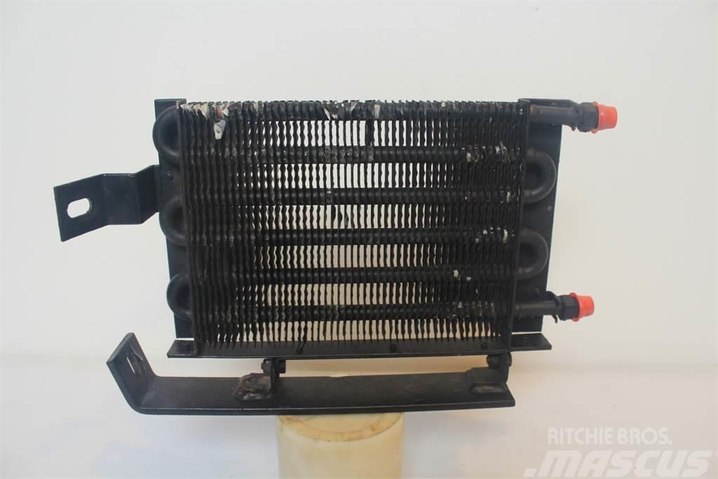 Massey Ferguson 8240 Oil Cooler Mootorid