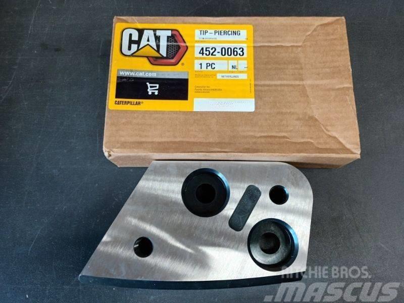 CAT TIP-PIERCING 452-0063 Mootorid