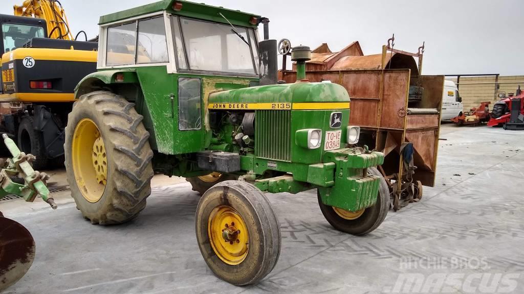 John Deere 2135 Traktorid