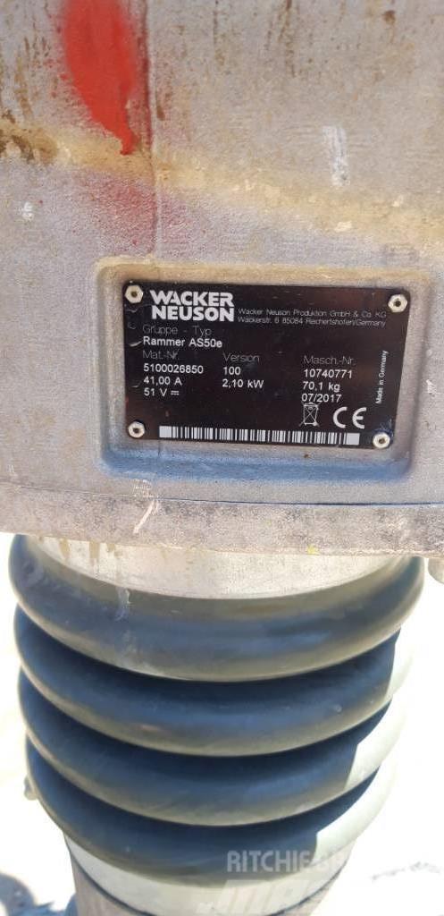 Wacker Neuson AS50 Vibroplaadid