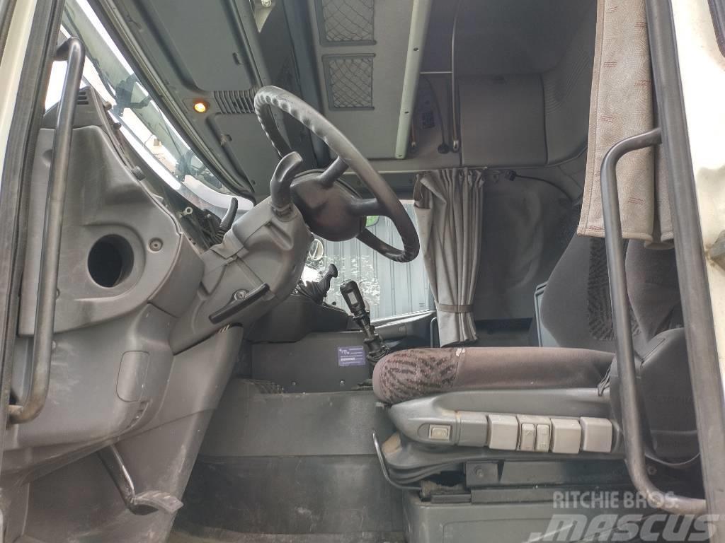 Scania R114 6x2 umpikori, työkoneeksi rekisteröity Furgoonautod