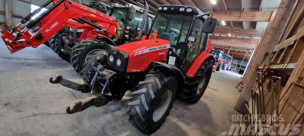 Massey Ferguson 5445 Traktorid