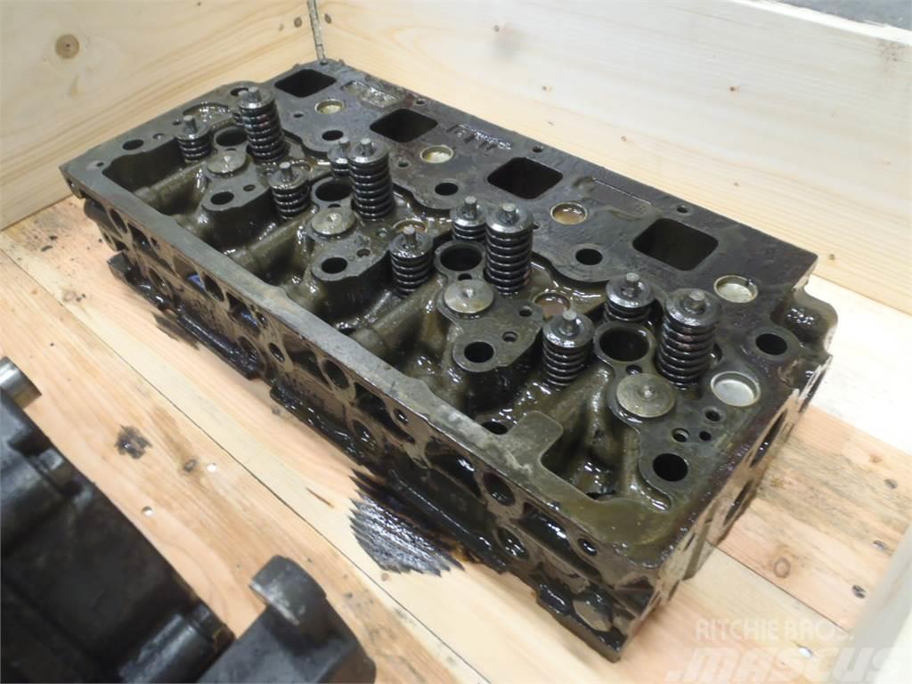 Manitou MLT735-120 PS Cylinder head Mootorid