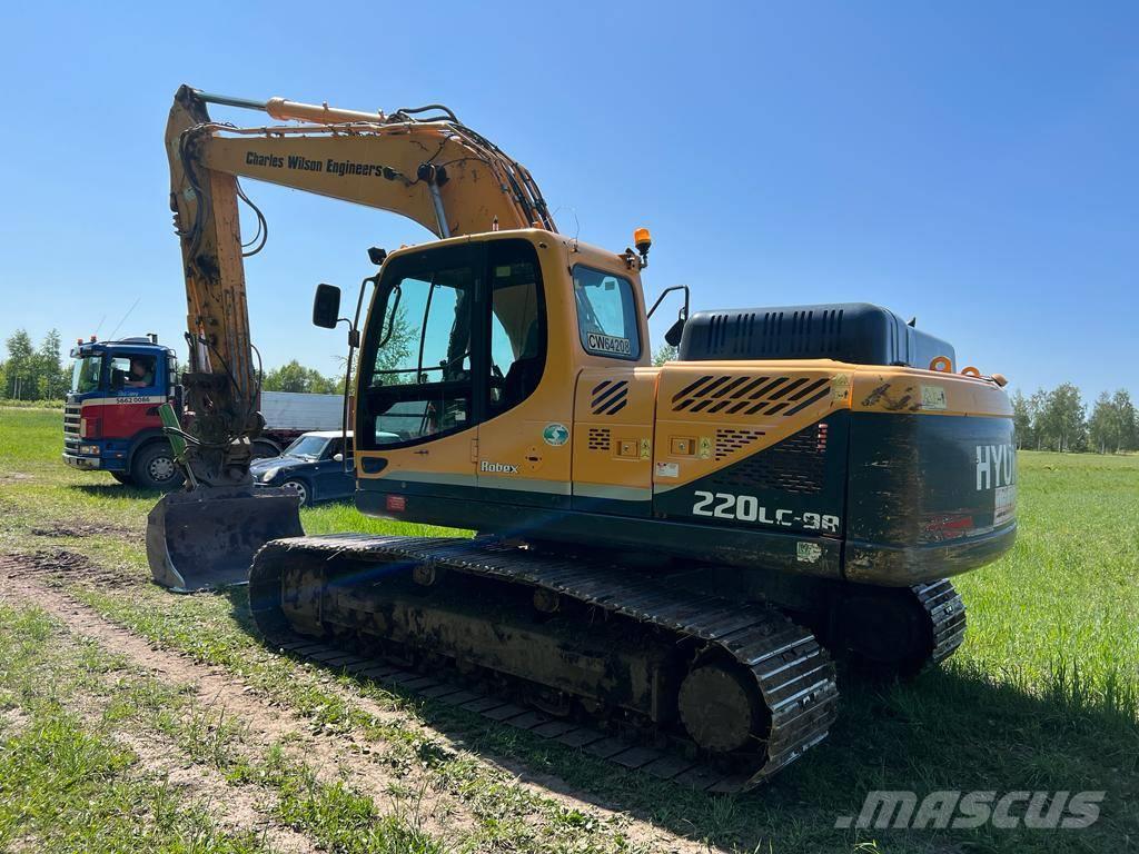 Hyundai Robex 220 LC-9 A Roomikekskavaatorid