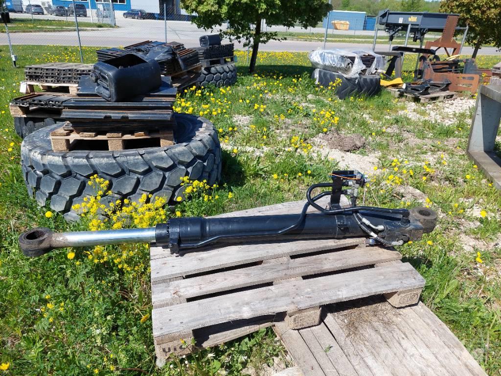 Caterpillar 313 F LGC CYLINDER Roomikekskavaatorid
