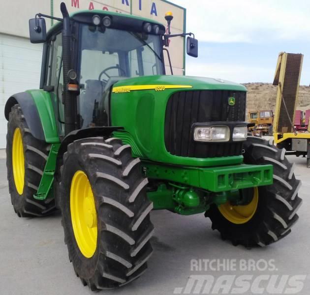 John Deere 6520 Premium Traktorid