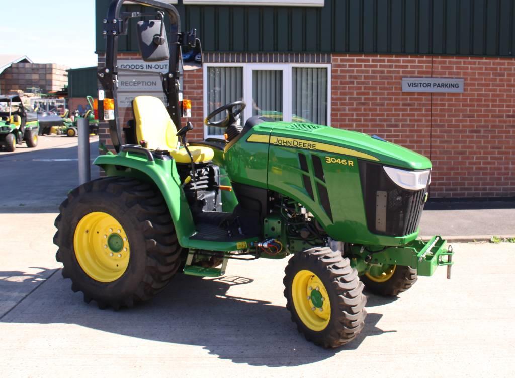 John Deere 3046 R Traktorid