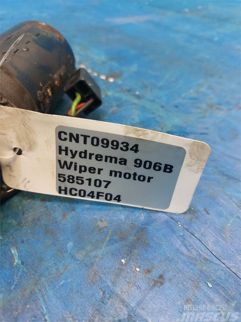 Hydrema 906B Elektroonikaseadmed