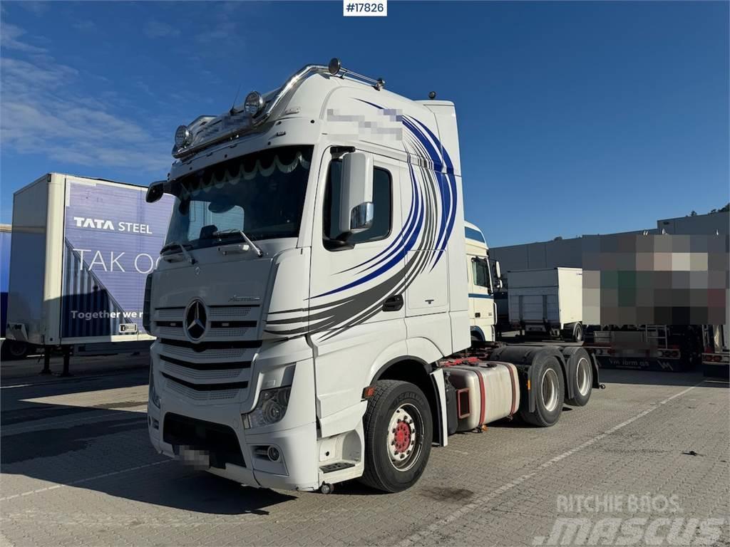 Mercedes-Benz Actros 6x2 tow truck w/ hydraulics WATCH VIDEO Sadulveokid