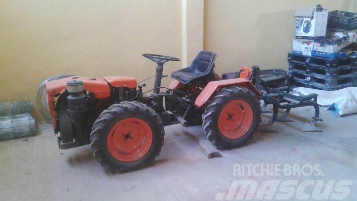  946/603 Traktorid