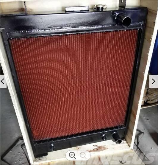 Komatsu D65P-12 radiator 14X-03-11215 Muud osad