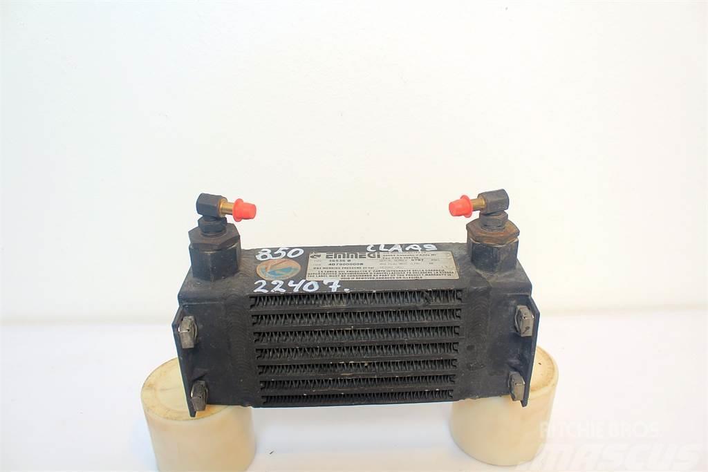 CLAAS Axion 850 Oil Cooler Mootorid