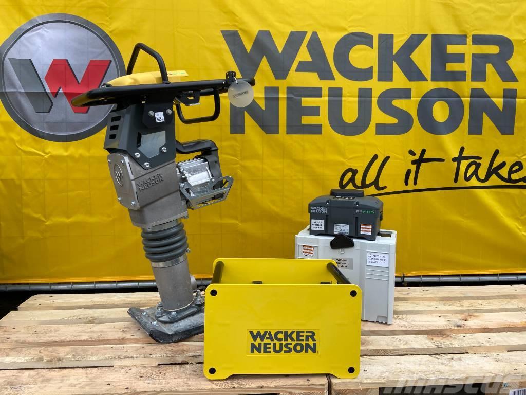 Wacker Neuson AS60e Bundles Vibroplaadid