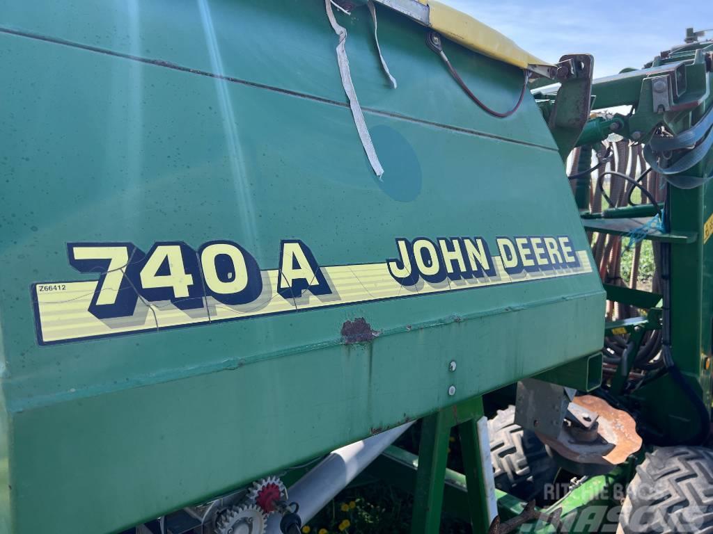 John Deere 740 A Külvikud