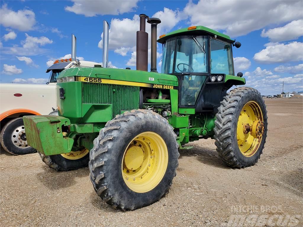 John Deere 4555 Traktorid