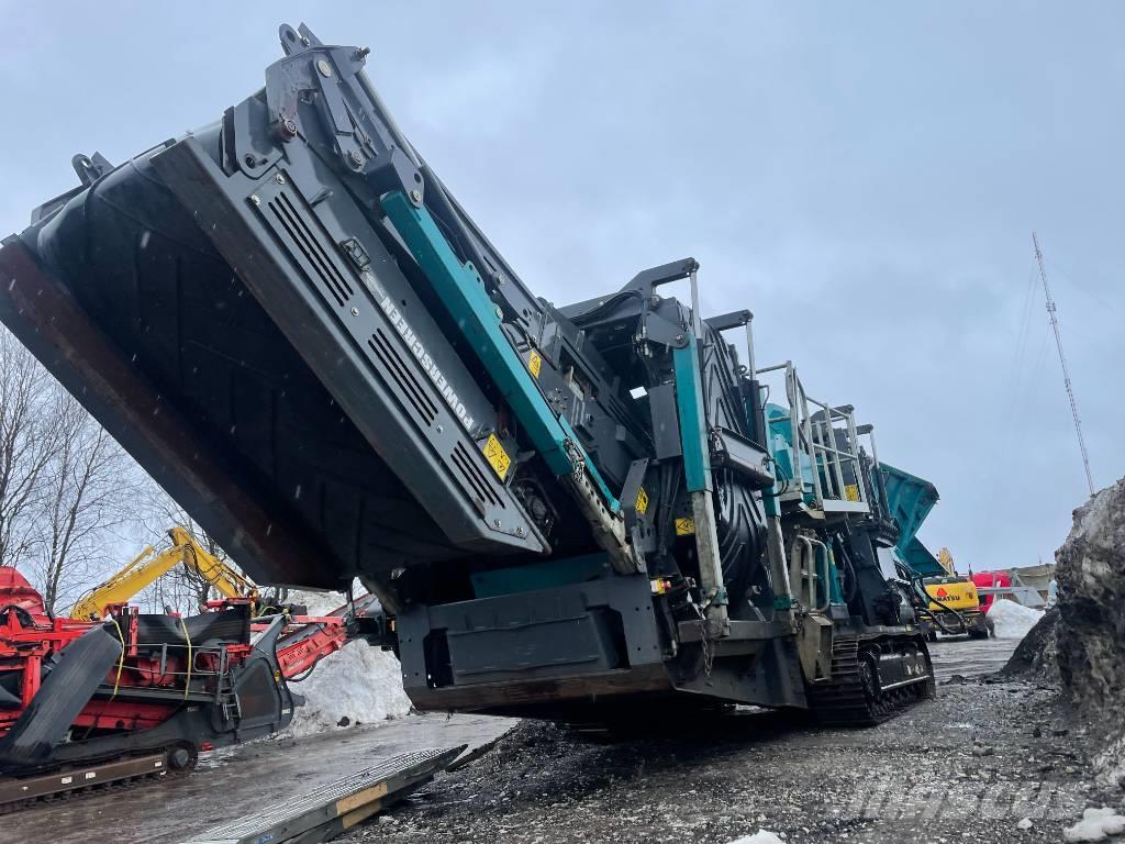 PowerScreen Warrior 1400 Iseliikuvad sõelad