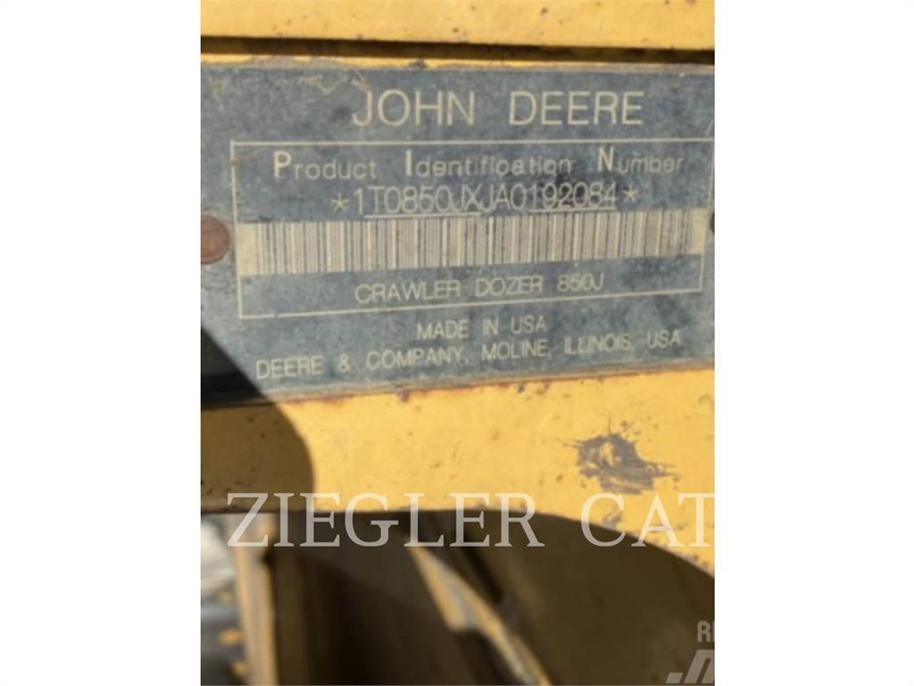John Deere & CO. 850J Buldooserid