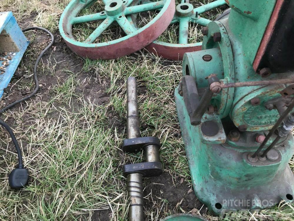 Petter Junior Engine for spares £450 Muud põllumajandusmasinad