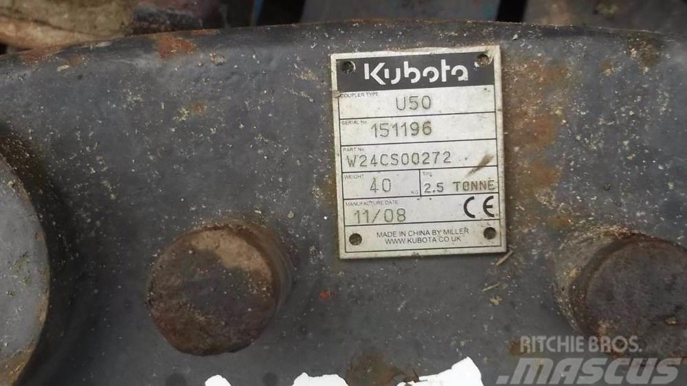  Quick Hitch - 45 mm pins - Kubota U50 2.5 tonne £3 Muud osad