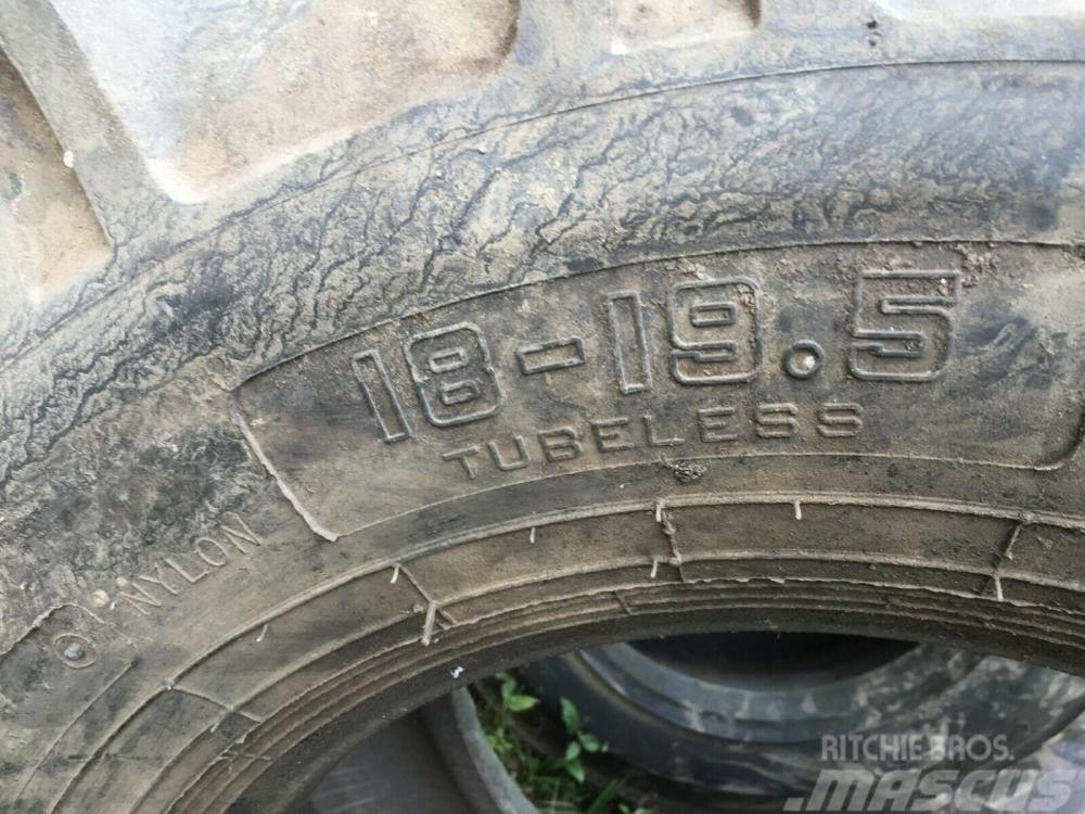  Used Tyre 18 - 19.5 - 16 Ply rating £70 Rehvid, rattad ja veljed
