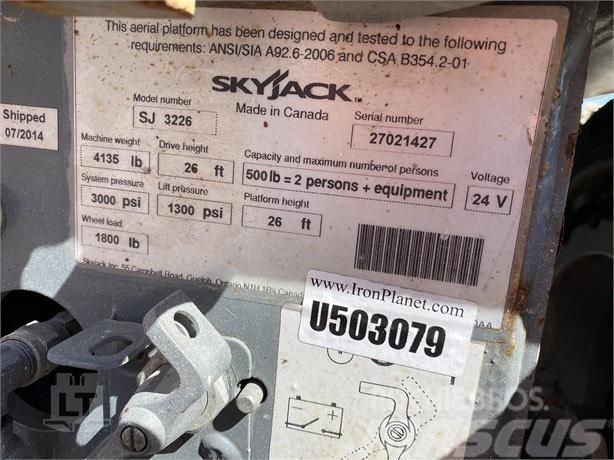 SkyJack SJ III 3226 Käärtõstukid