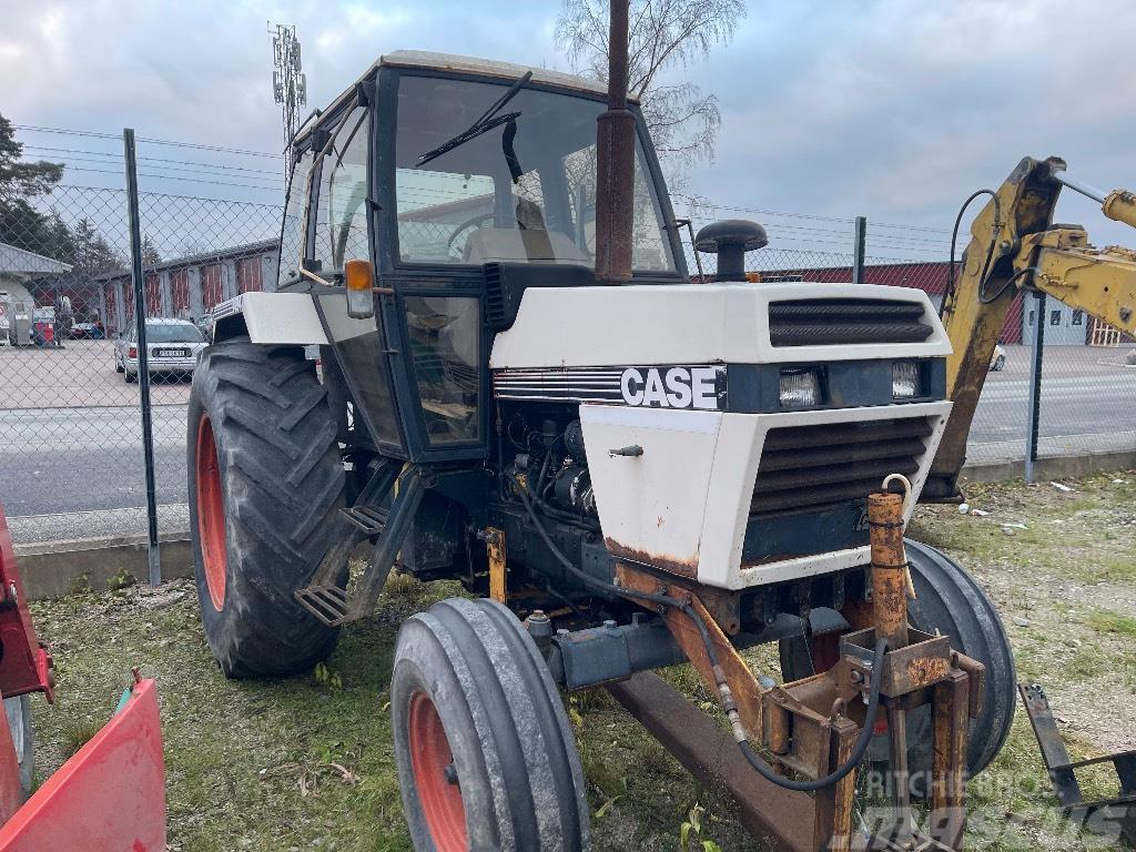CASE 1494 Hydrashift med snöplog Traktorid