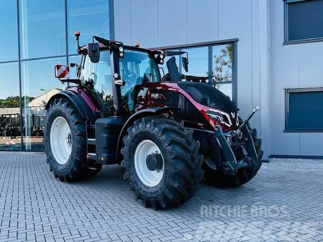 Valtra Q305 DEMO Super Compleet! Traktorid