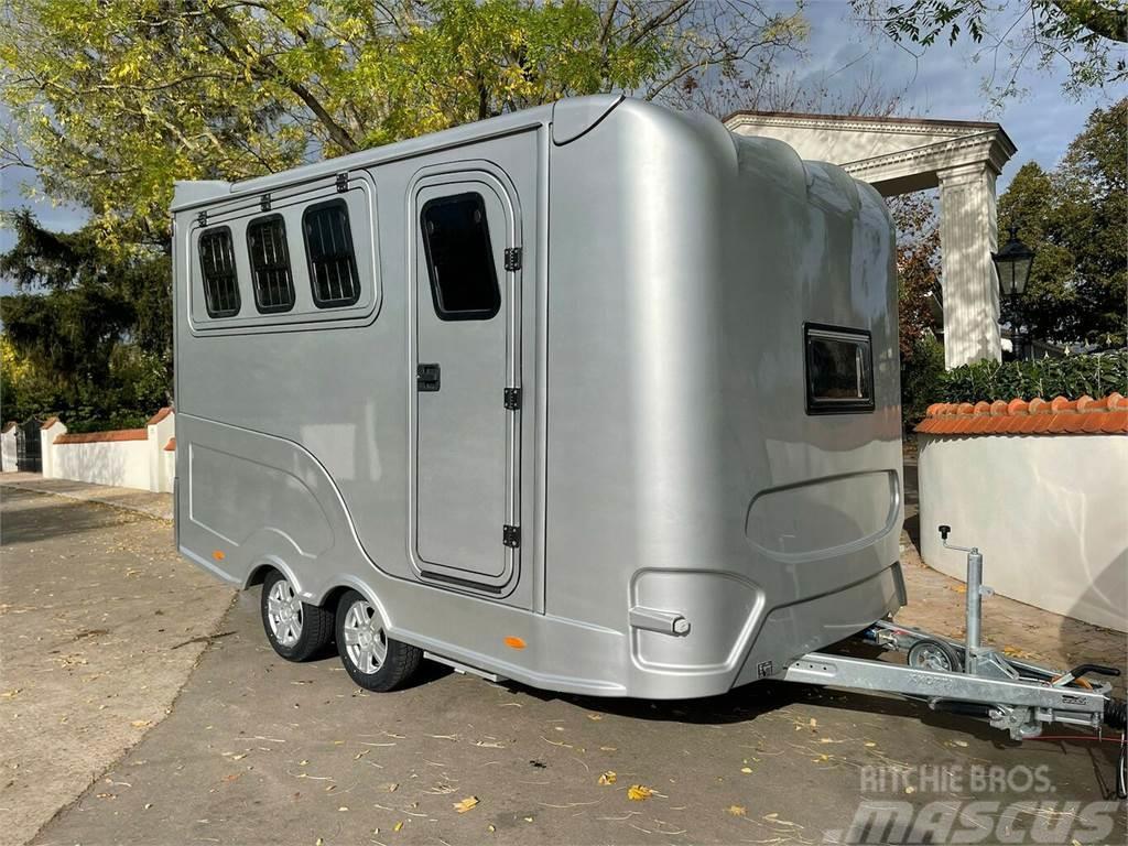  Steinsberger 3-Pferde mit Wohnung neues Modell Muud veokid
