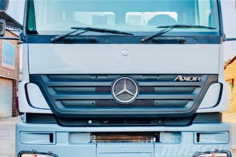 Mercedes-Benz Axor 3335 Muud veokid