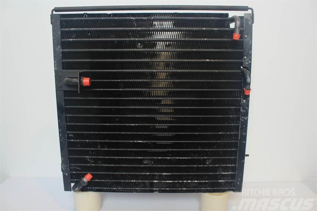 Ford 8210 Oil Cooler Mootorid