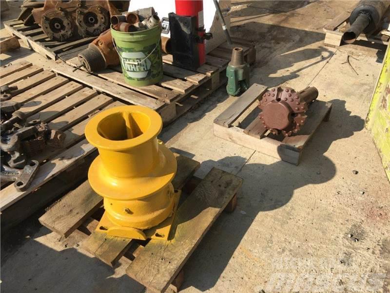  Mobile Hydraulic Cathead Drilling equipment accessories and spare parts