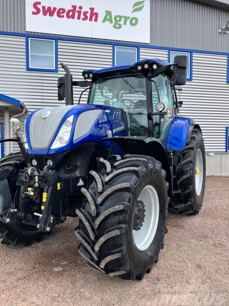 New Holland T 7.270 AC Blue Power Traktorid
