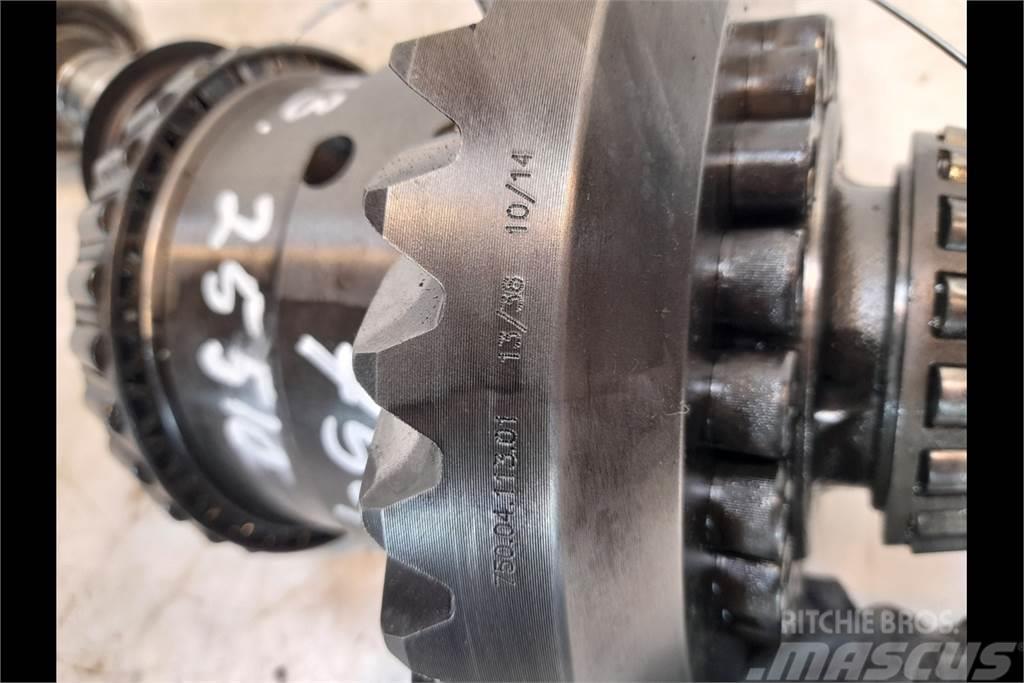 Valtra T213 Front axle differential Ülekandemehhanism