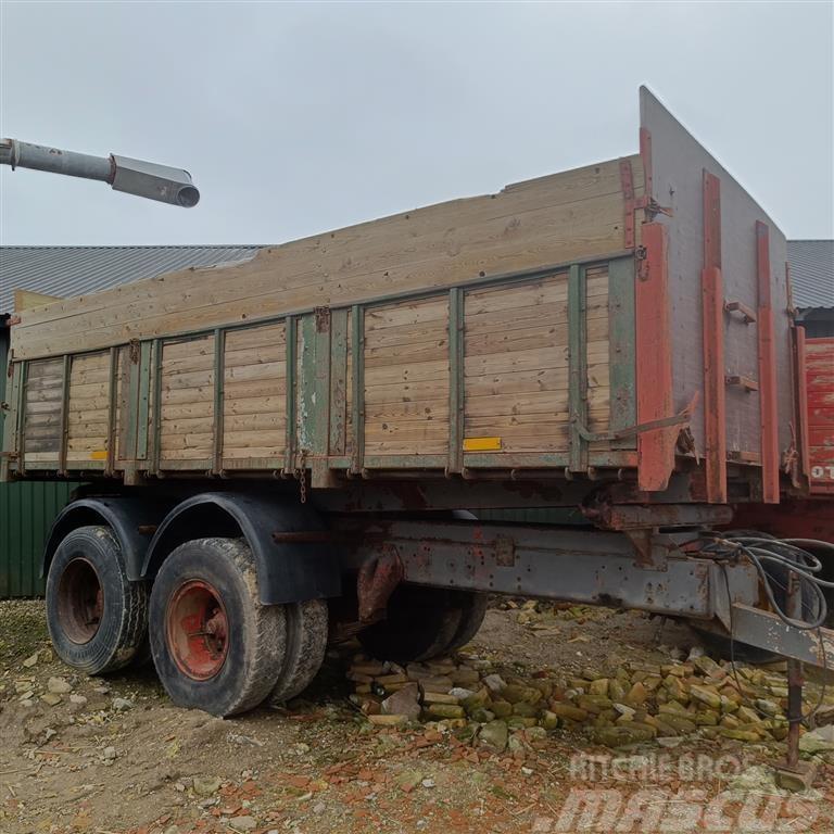  - - -  Lastbiltipvogn 12 tons Kallurhaagised