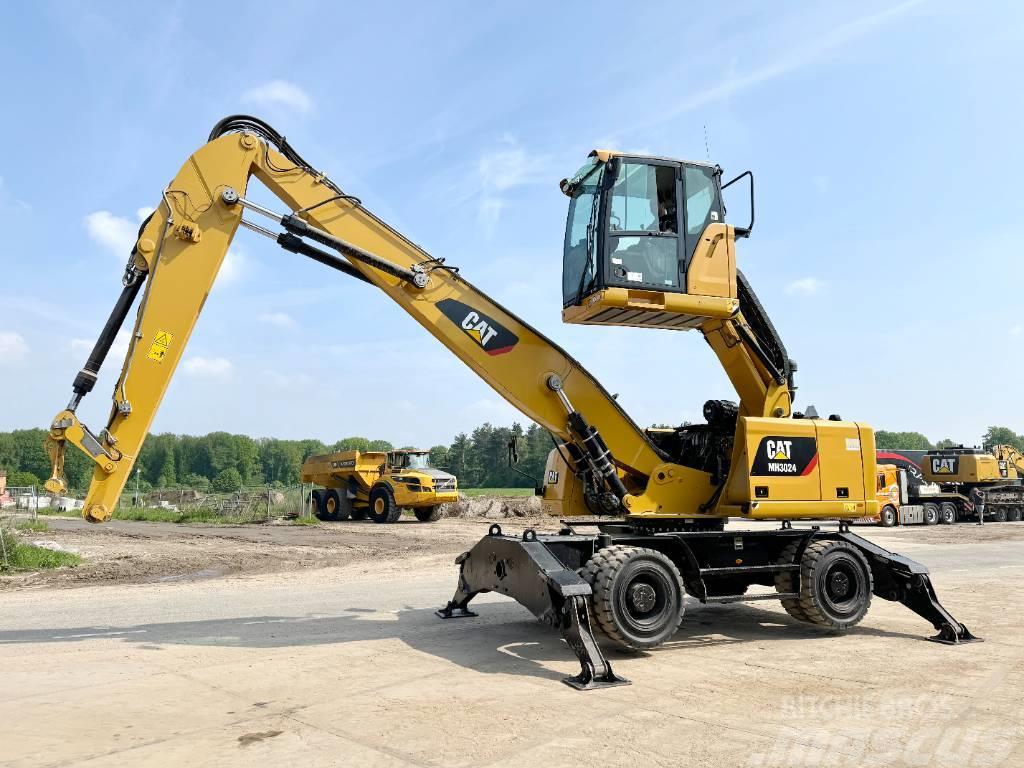 CAT MH3024 - Central Greasing / Dutch Machine Waste / industry handlers