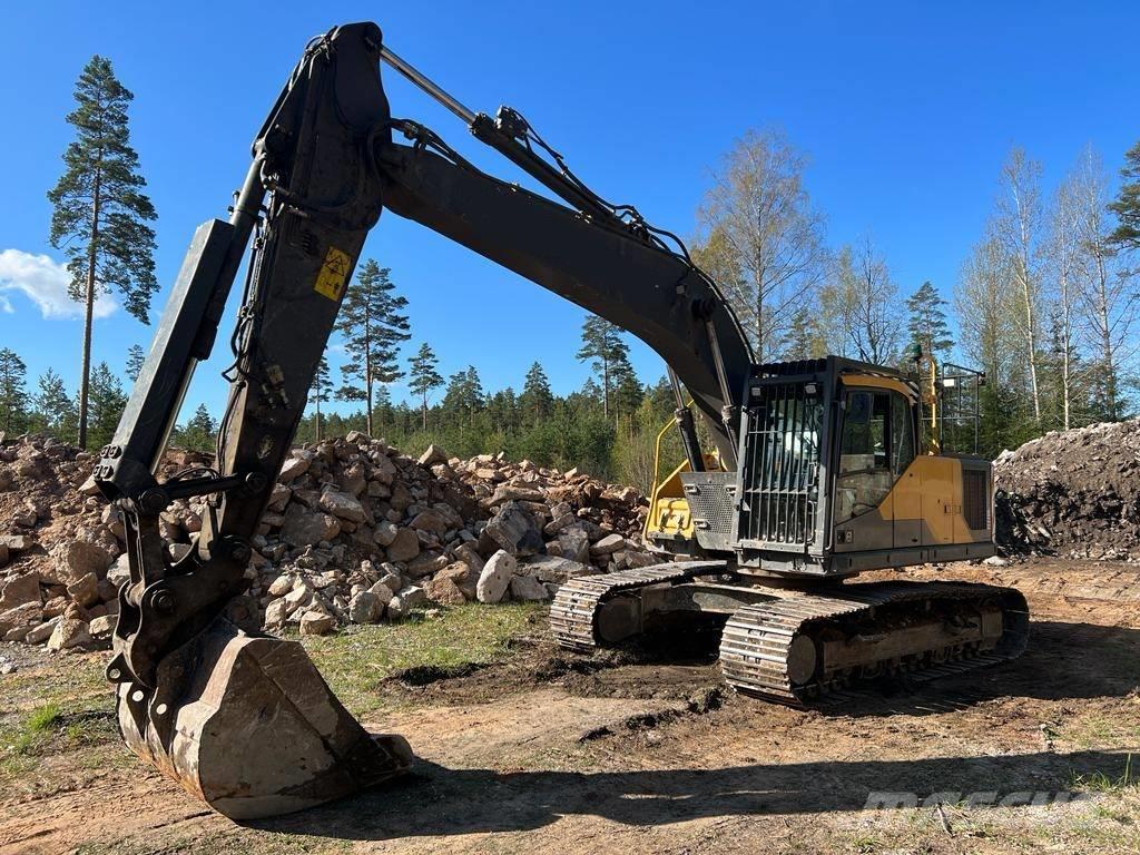 Volvo EC 220 EL Roomikekskavaatorid