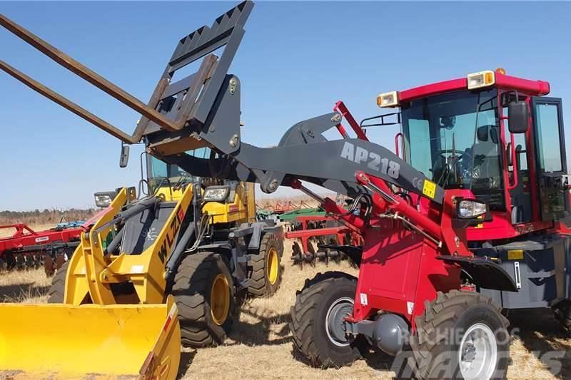  New Apache front loader and forklift 1.5 ton Traktorid
