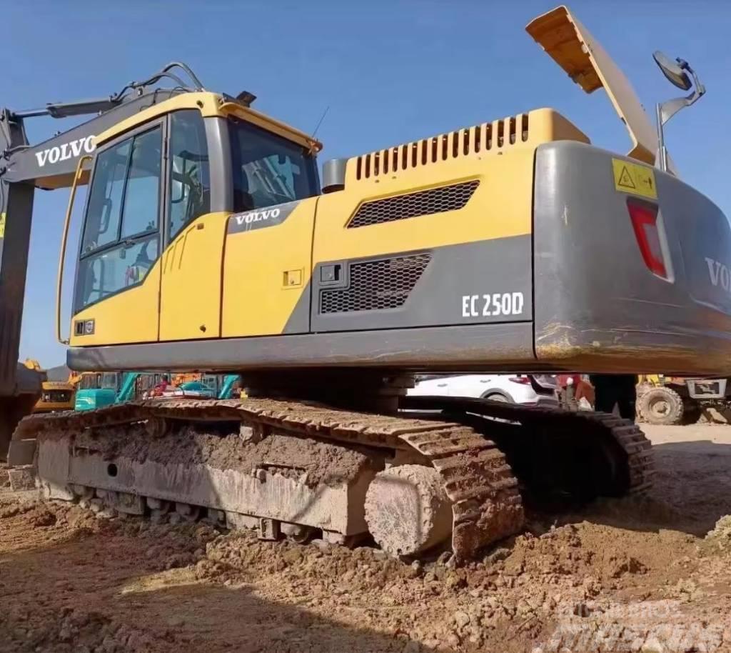 Volvo EC 250 D Crawler excavators