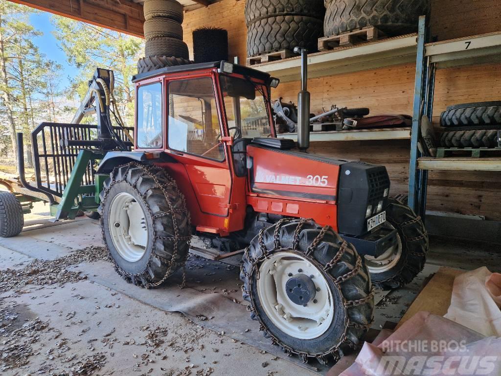 Valmet 305 + Farma5,1-8 Traktorid